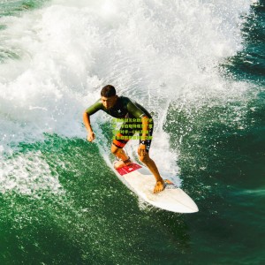 【500彩票】巴斯关键三分助辽宁逆转，韦伯斯特爆发广厦轻取对手—CBA双雄各自取胜彰显救赎之路